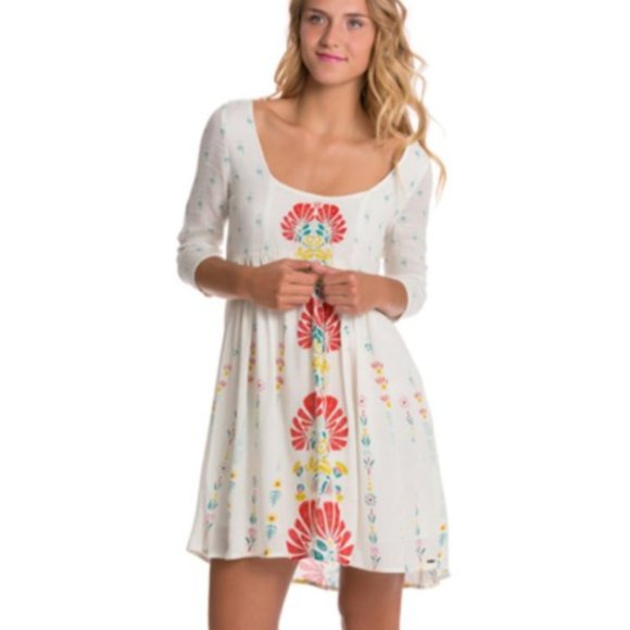 O'Neill Dresses & Skirts - O Neil mini dress 3/4 long sleeve embroidered XS